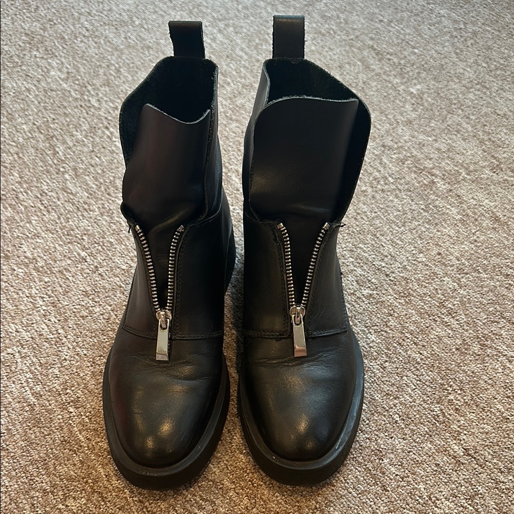 Zara zipper ankle boots